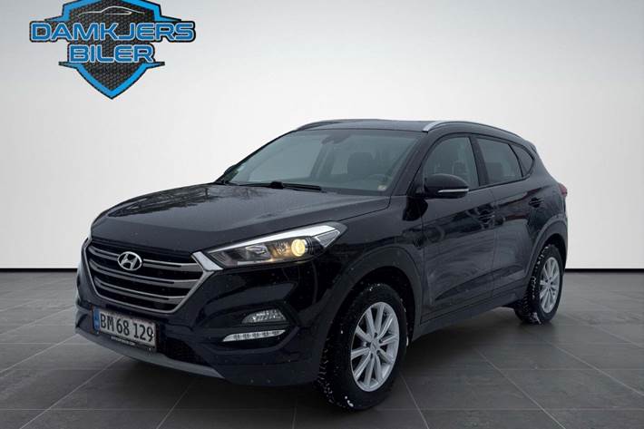 Sort Hyundai Tucson fra 2017 set udefra