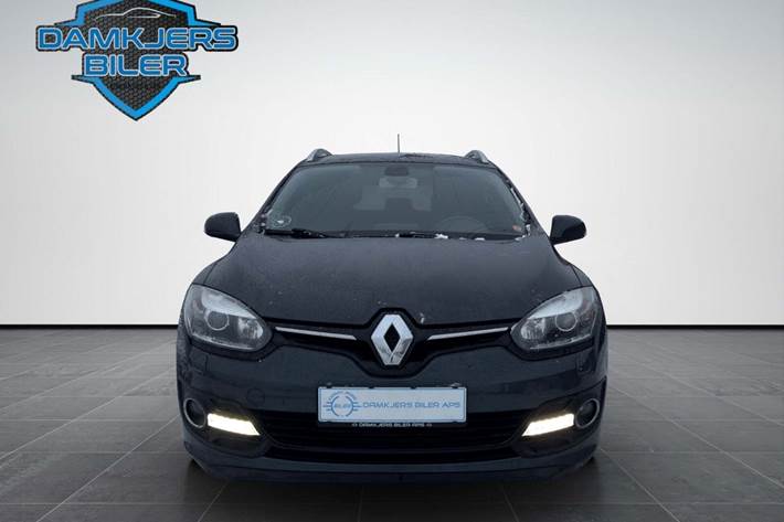 Grå Renault Megane III fra 2014