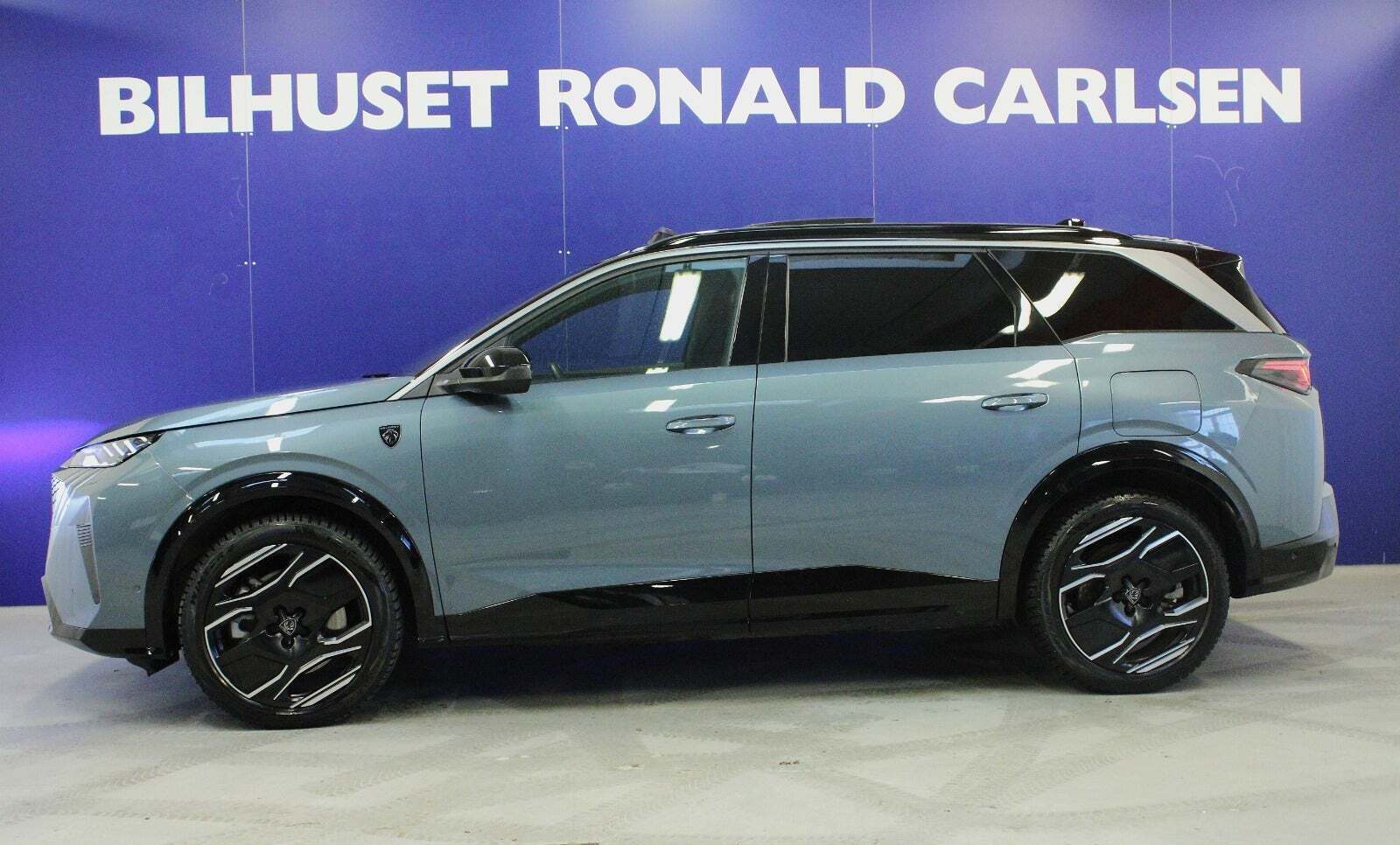 Peugeot e-5008 77 GT Pack 7prs