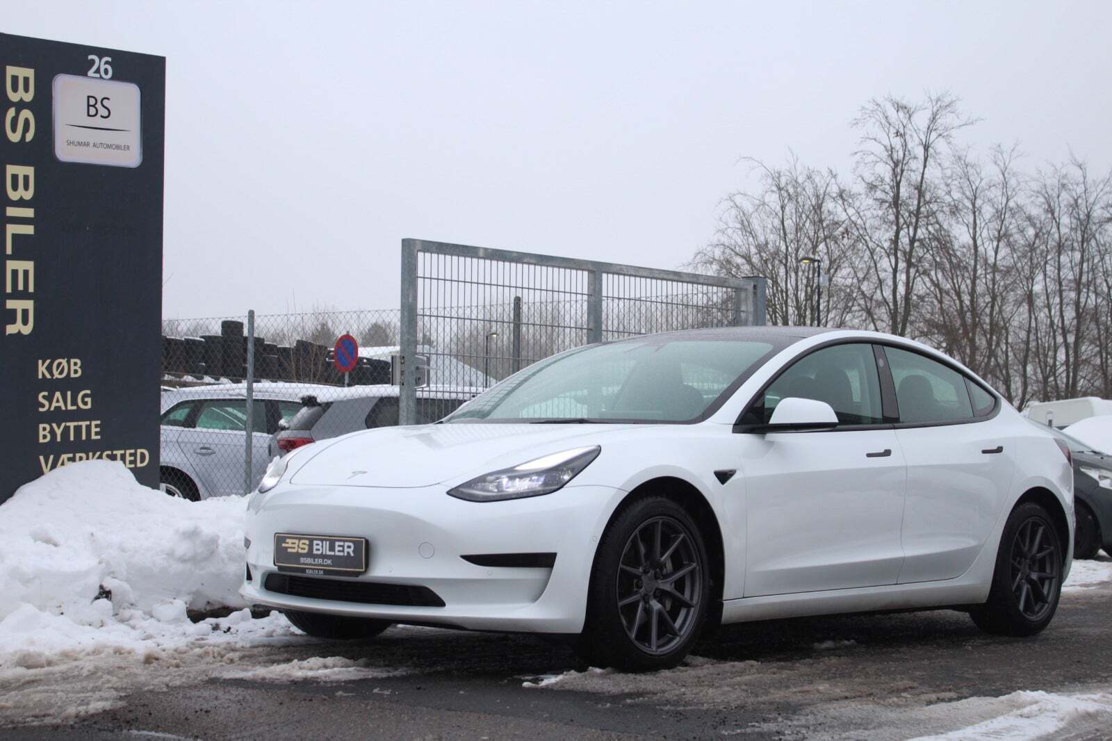 Tesla Model 3 Standard Range+ RWD