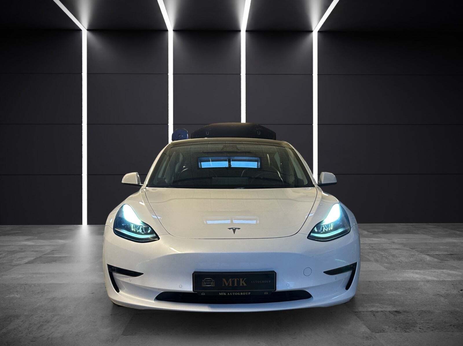 Tesla Model 3 Long Range AWD