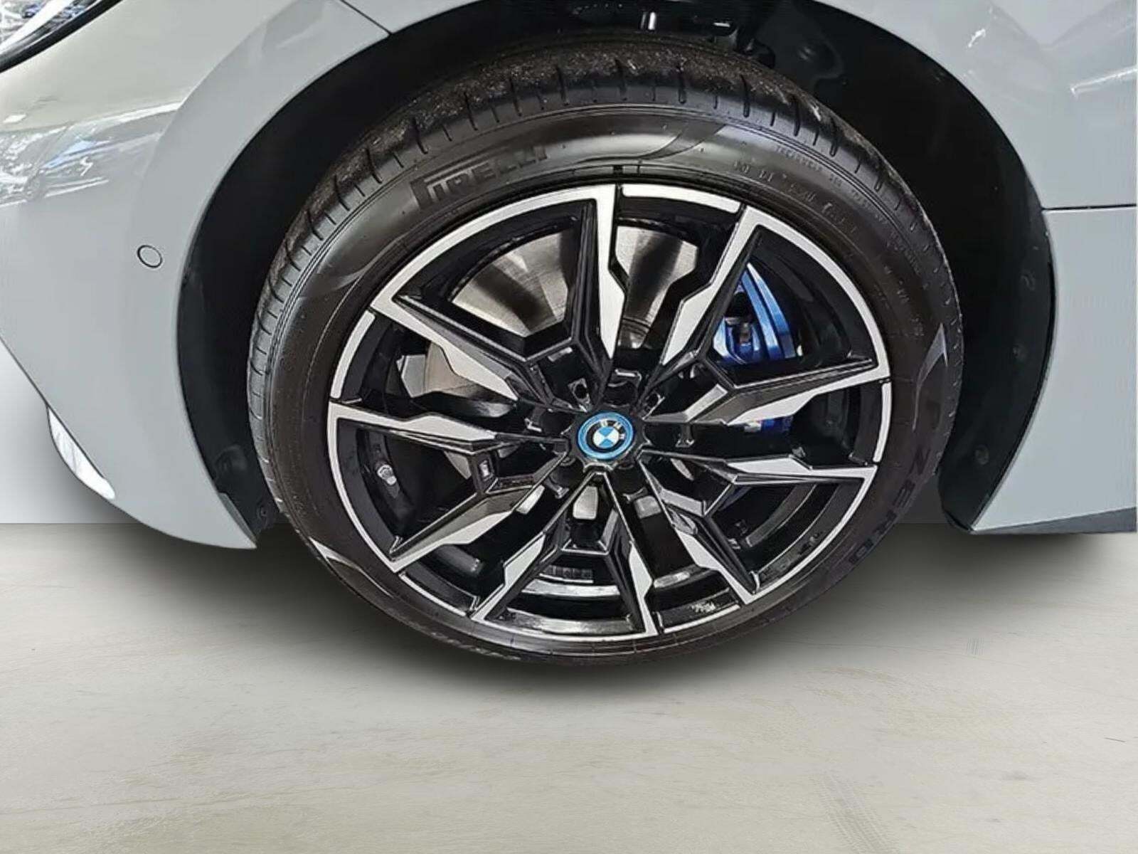 BMW i4 M50 Fully Charged xDrive