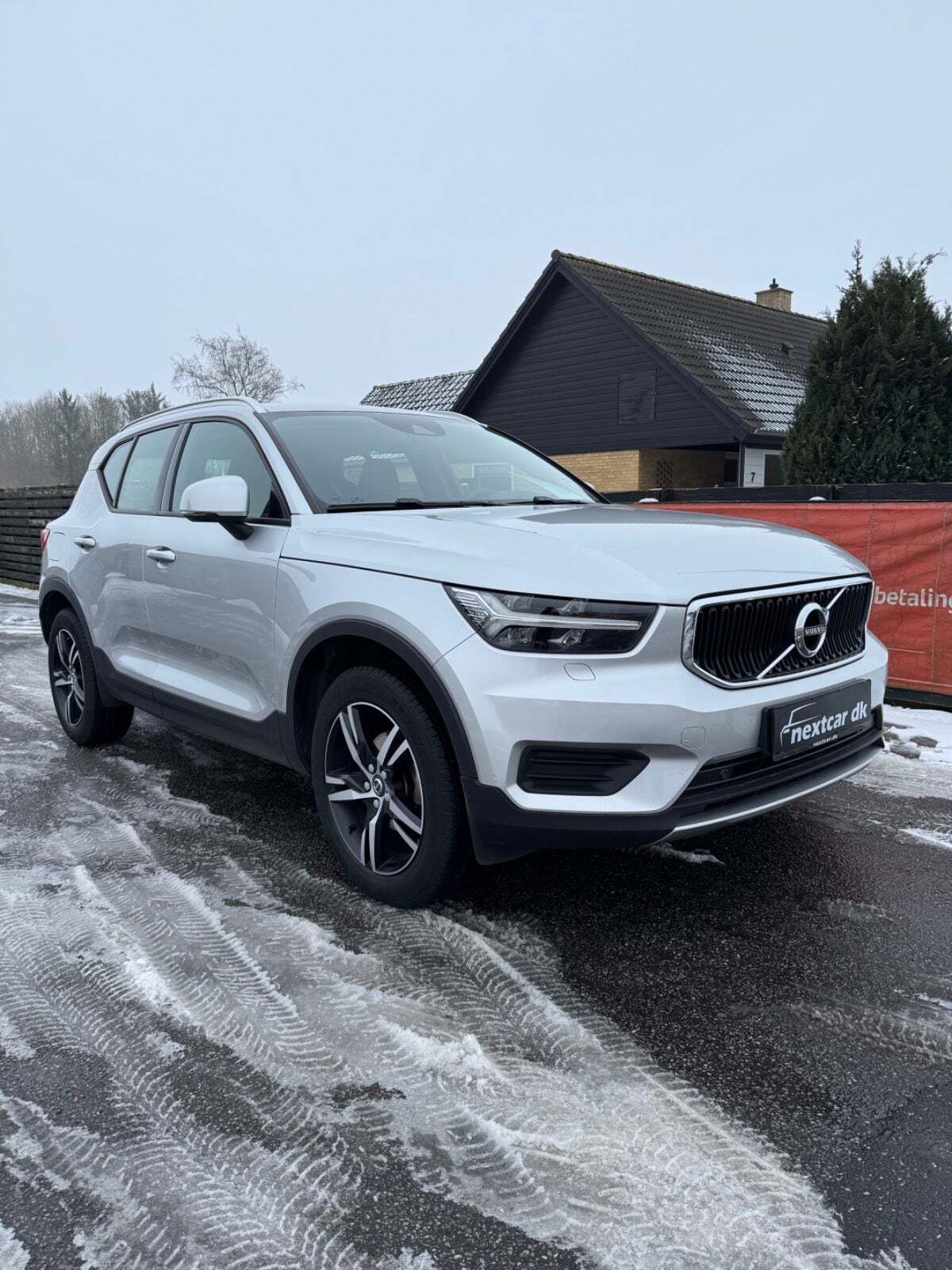 undefined Volvo XC40 fra 2019 set udefra