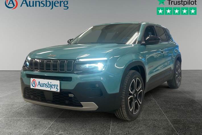 Turquoise Jeep Avenger fra 2024 set udefra