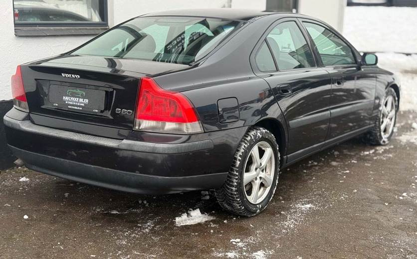 Volvo S60