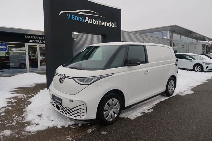 Hvid VW ID.Buzz fra 2023 set udefra