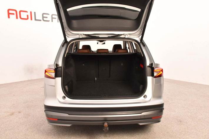 Sølv Skoda Enyaq fra 2021