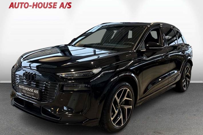 Sort Audi Q6 e-tron fra 2025