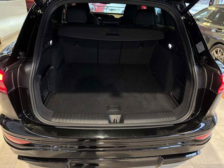 Audi Q6 e-tron Progress plus performance