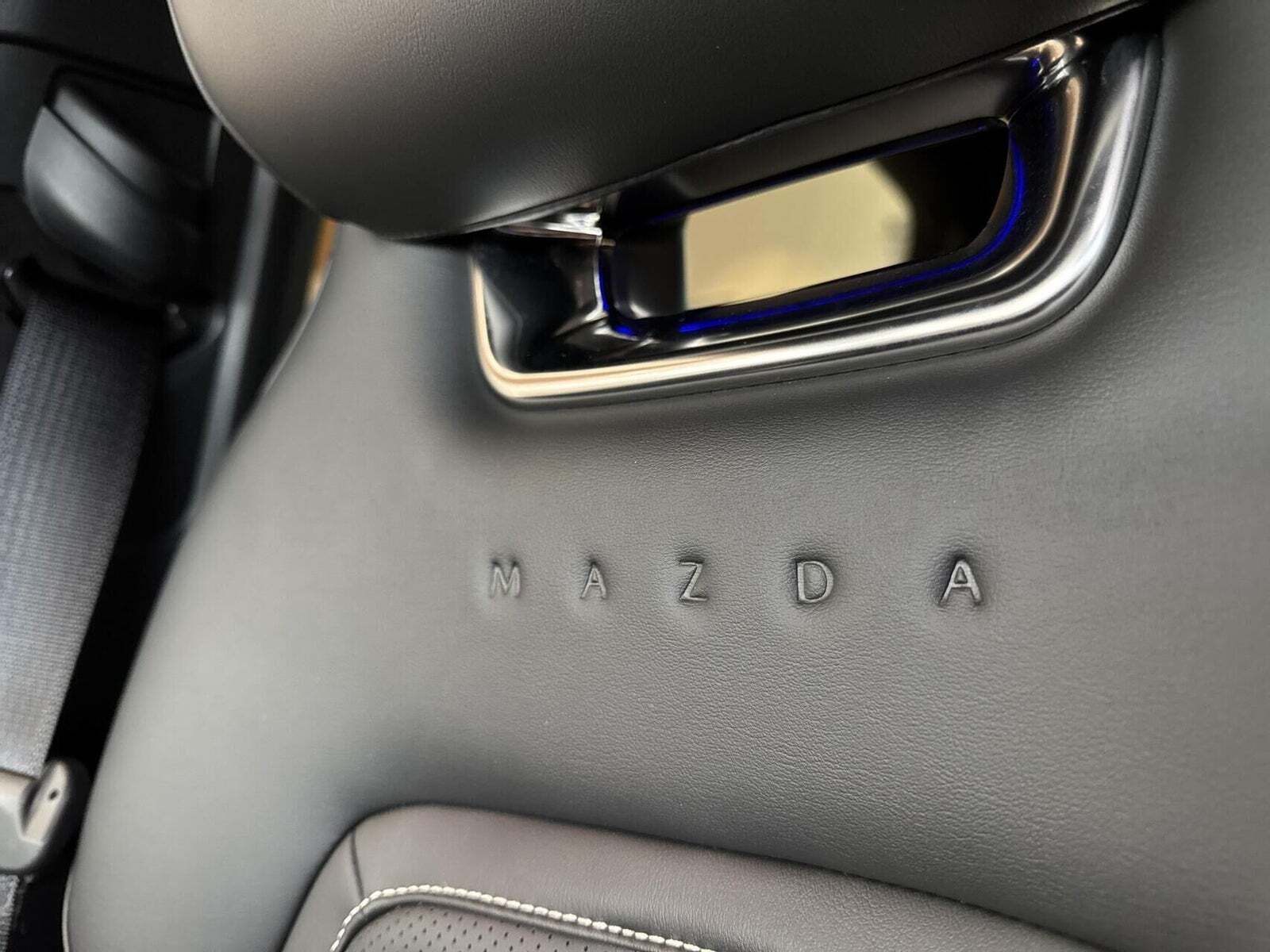 Hvid Mazda 6e fra 2025