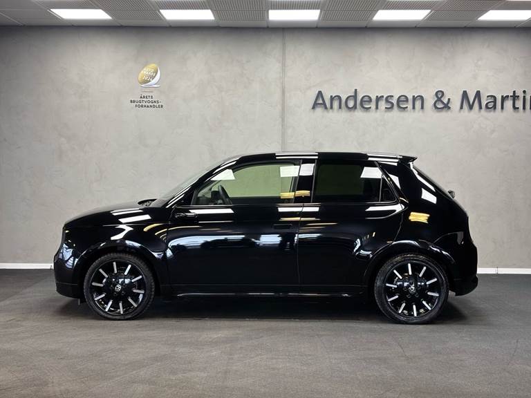 Honda e EL Advance CVT 154HK 5d Aut.