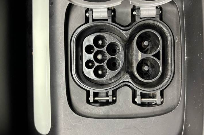 Grå Honda e fra 2021