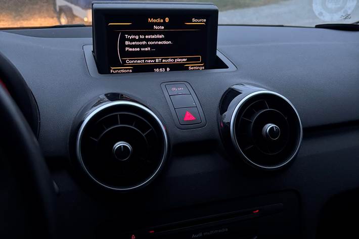 Sort Audi A1 Sportback fra 2012