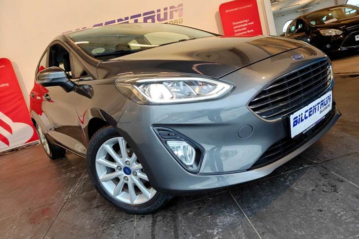 Grå Ford Fiesta fra 2018