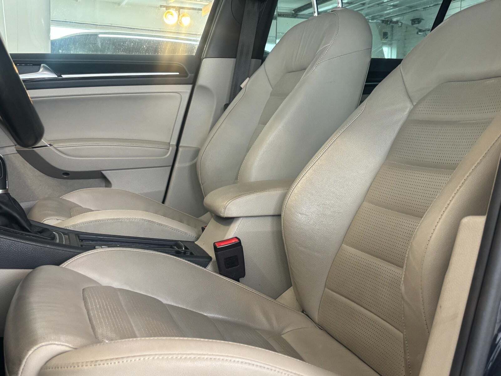 VW Golf VII 1,5 TSi 150 Highline Variant DSG