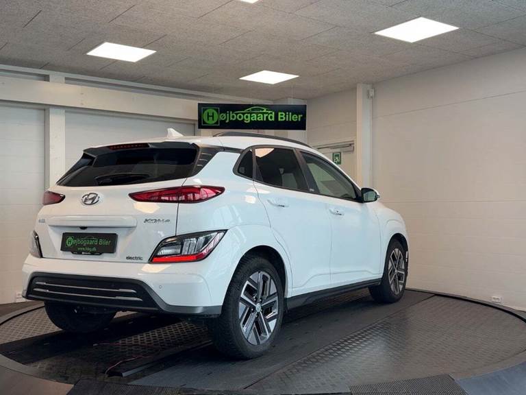 Hyundai Kona 64 EV Trend