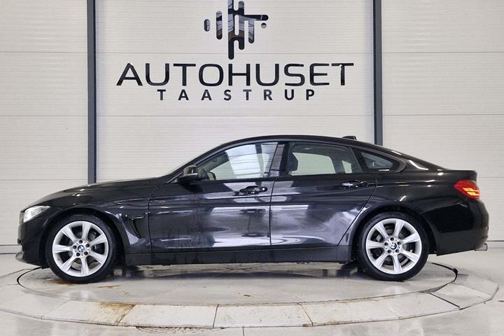 Sort BMW 420i fra 2015