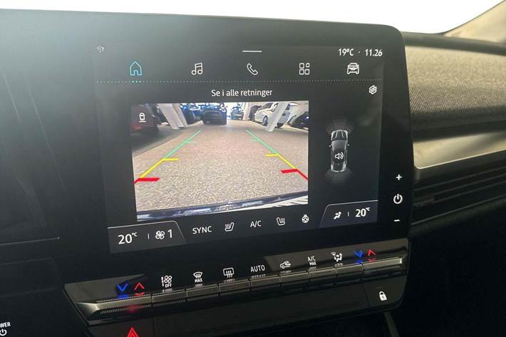 Grå Renault Megane E-Tech fra 2024