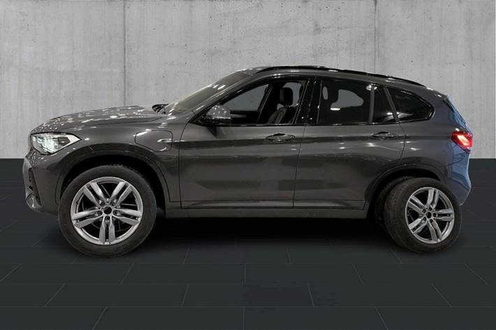 undefined BMW X1 fra 2022