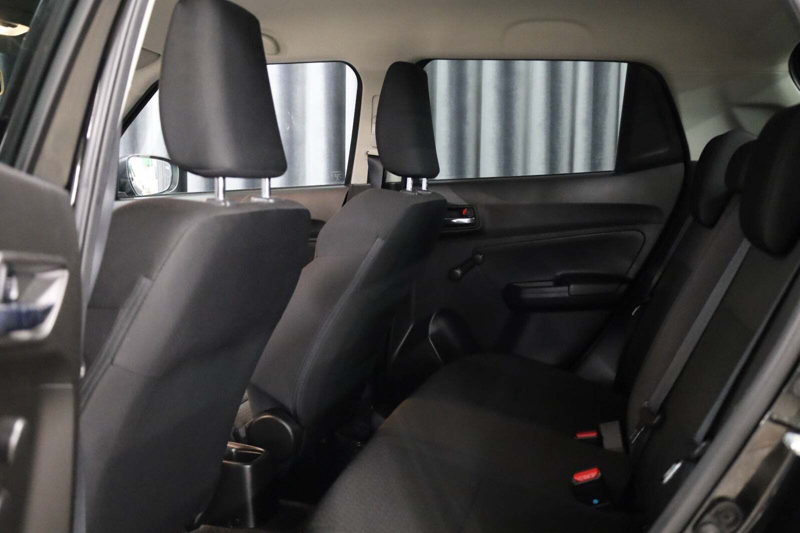 Sort Suzuki Swift fra 2020