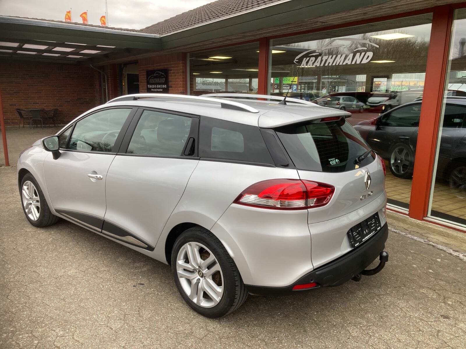 Sølv Renault Clio IV fra 2019