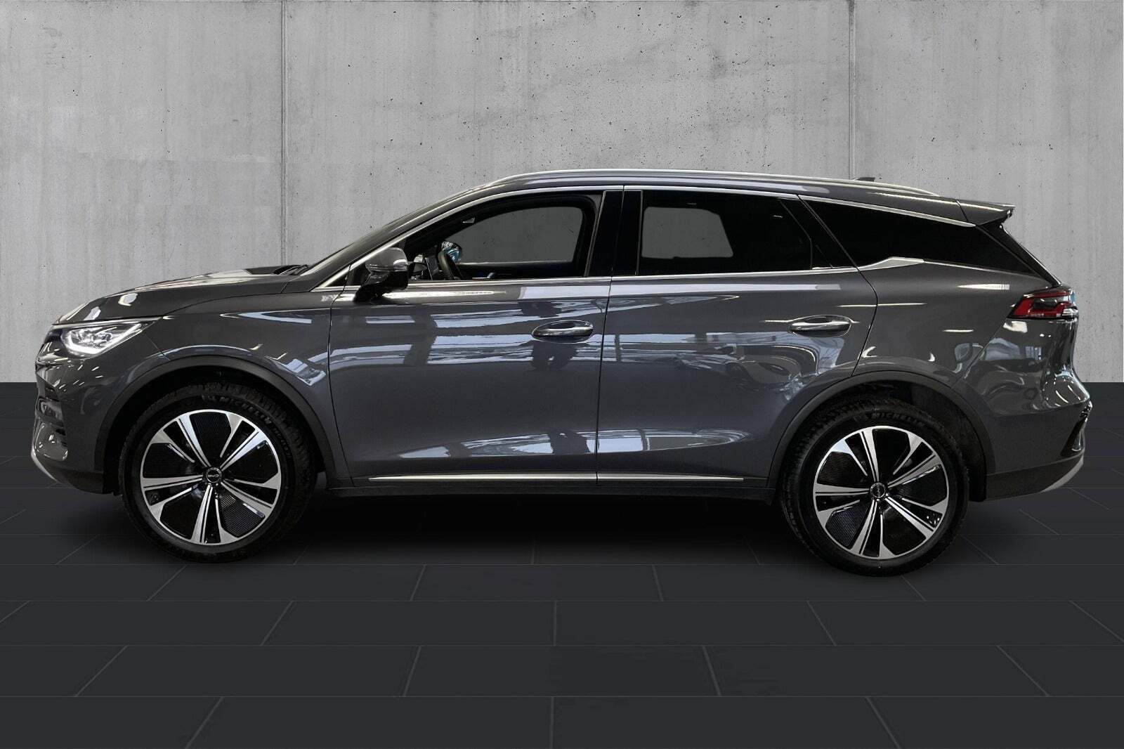 BYD Tang 109 Flagship AWD 7prs