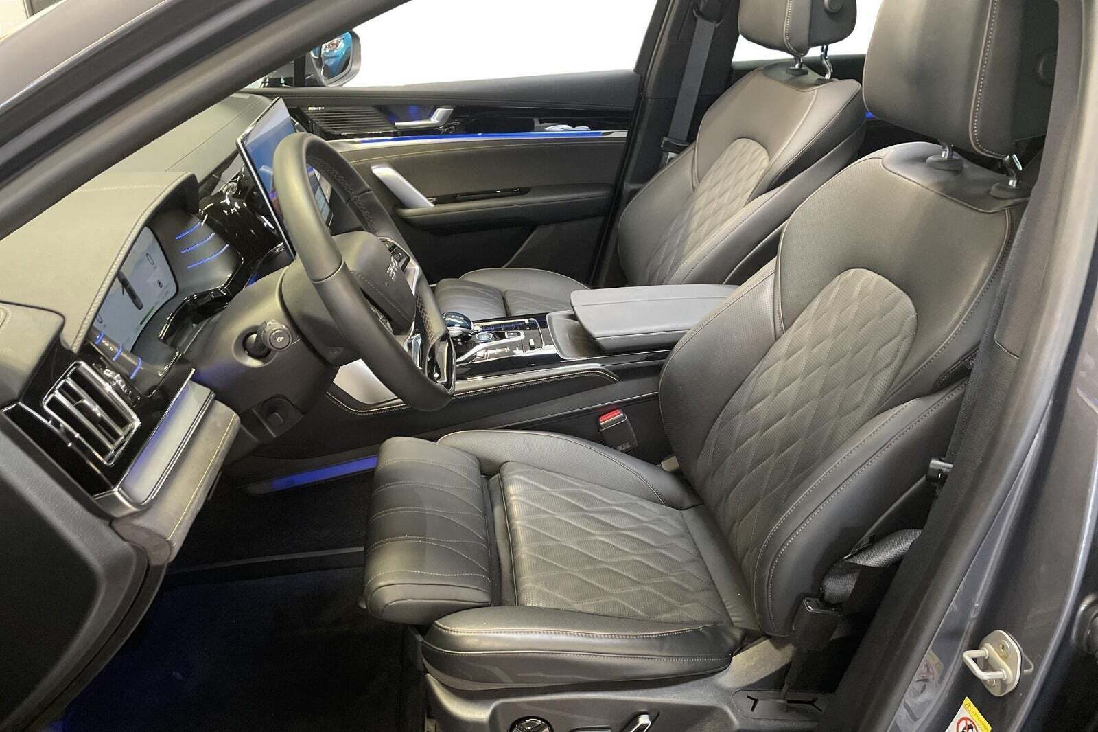 BYD Tang 109 Flagship AWD 7prs