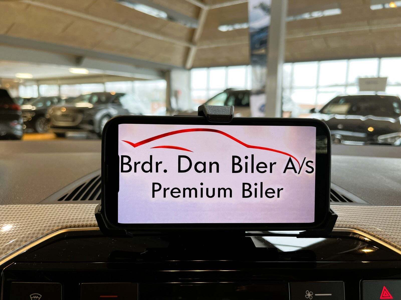 Hvid VW E-UP! fra 2021