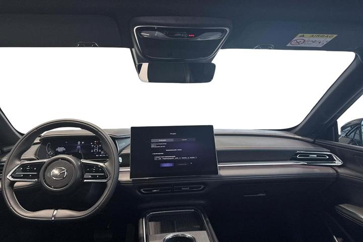 Sort Mazda 6e fra 2025