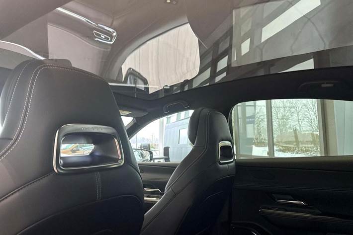 Sort Mazda 6e fra 2025