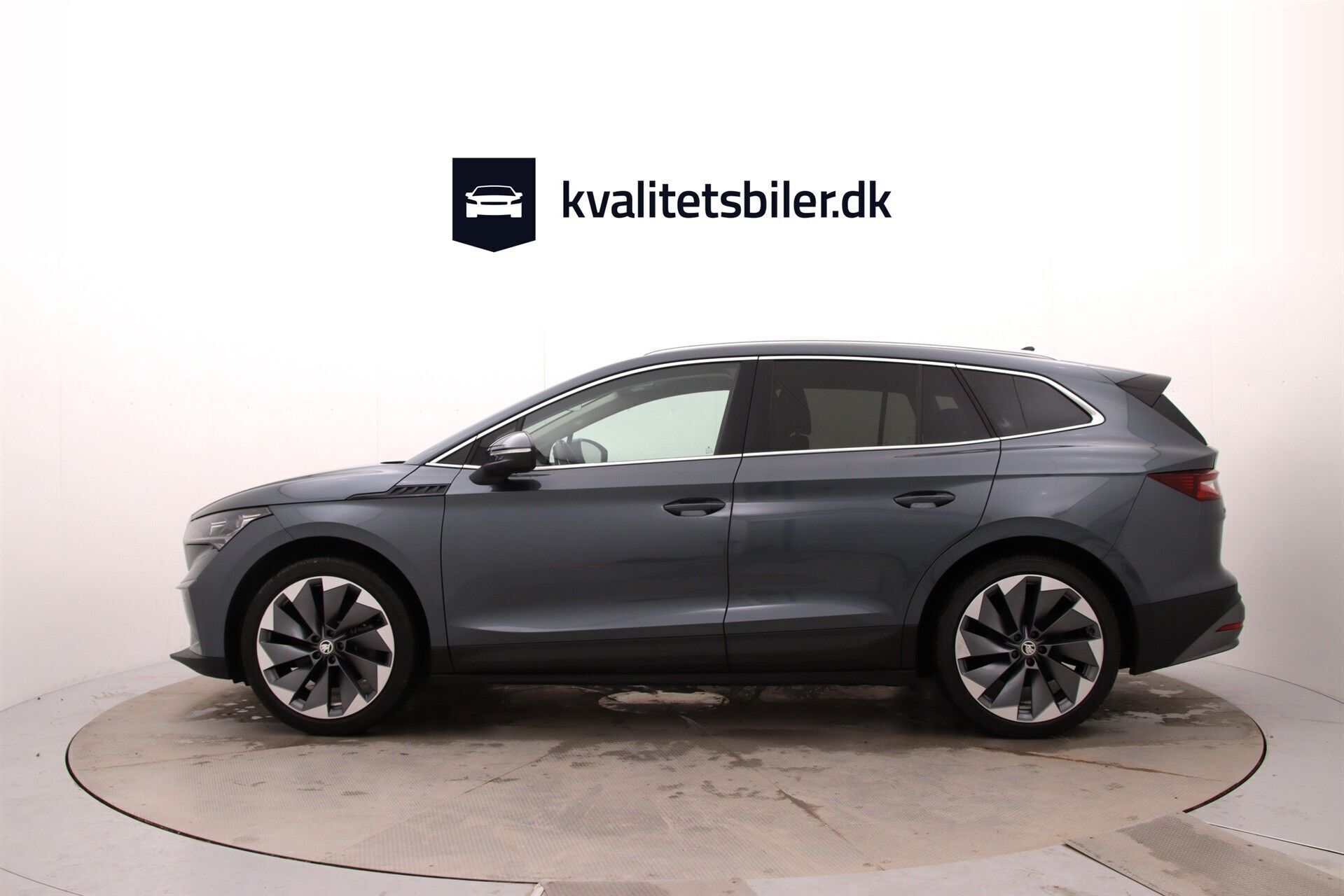 Skoda Enyaq 80 iV Design Selection Suite 204HK 5d Aut.