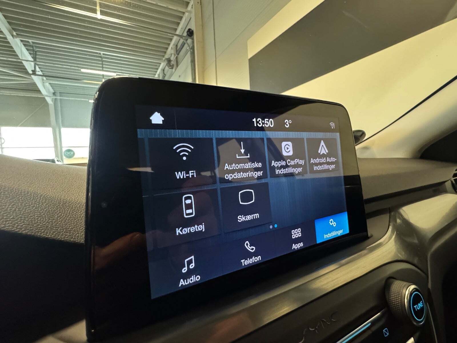 Grå Ford Focus fra 2019