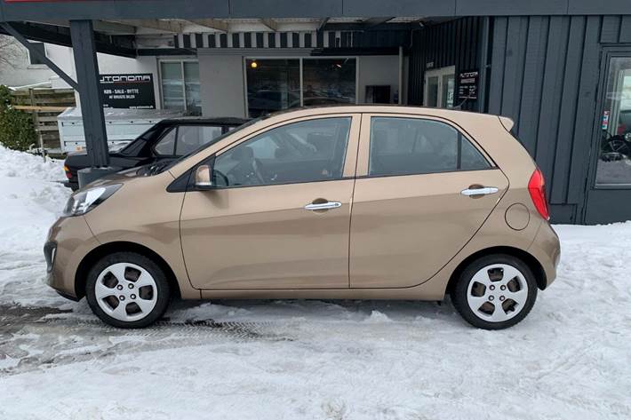 Brun Kia Picanto fra 2013