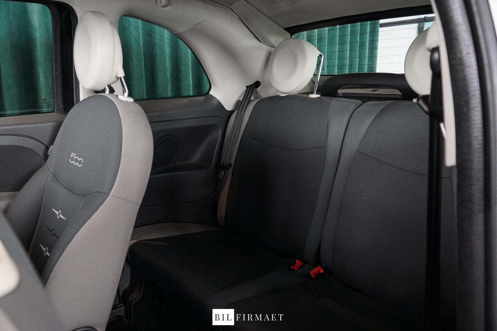 Sort Fiat 500C fra 2016