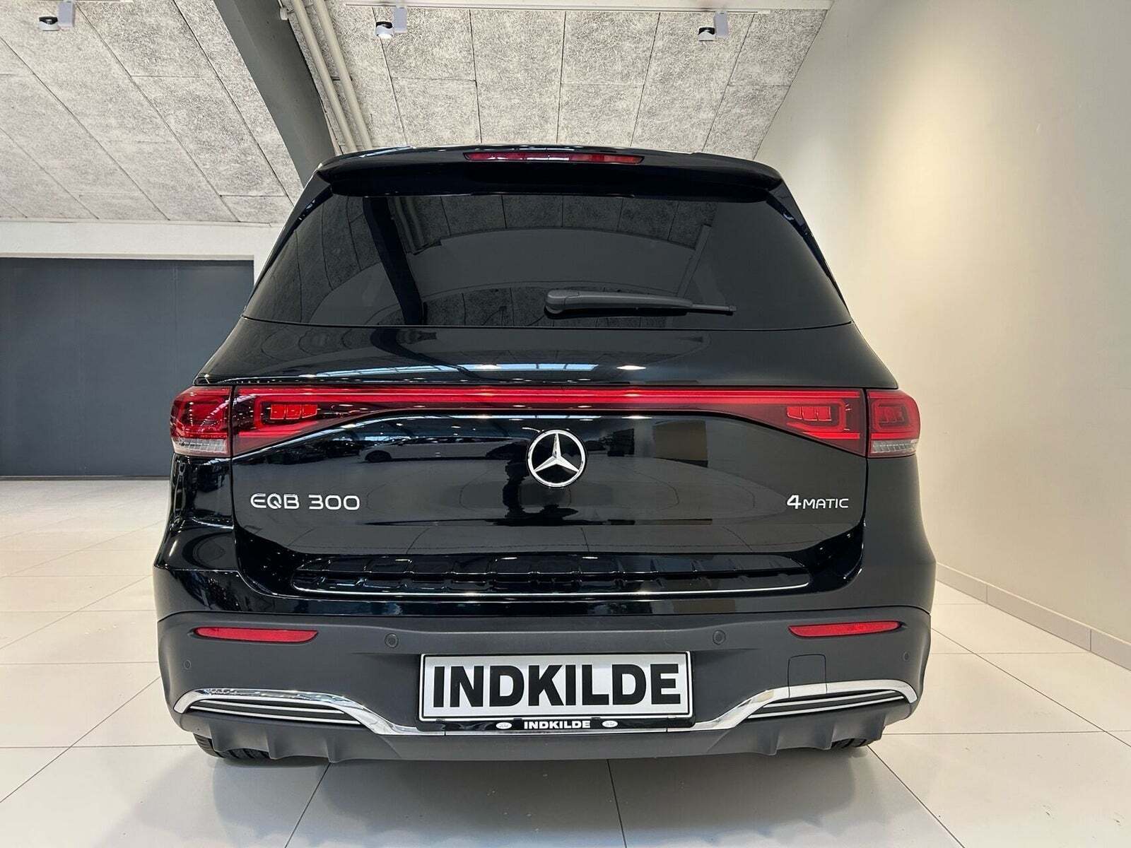 Mercedes EQB300 AMG Line 4Matic