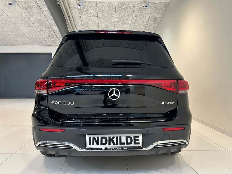 Mercedes EQB300 AMG Line 4Matic