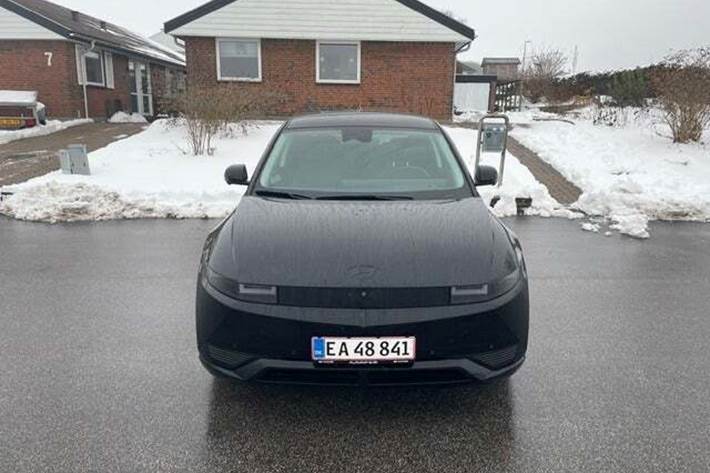 Sort Hyundai Ioniq 5 fra 2021