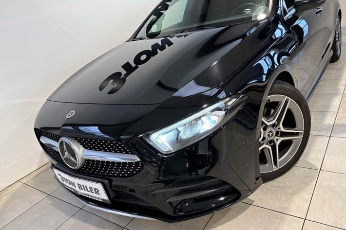 Sort Mercedes A200 fra 2020