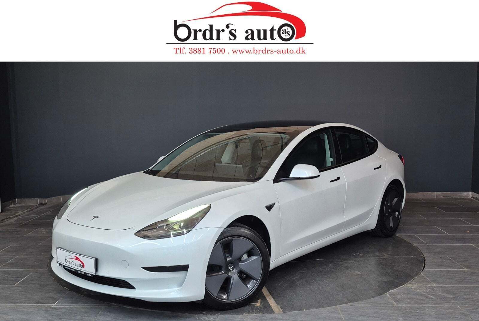 Tesla Model 3 Standard Range+ RWD