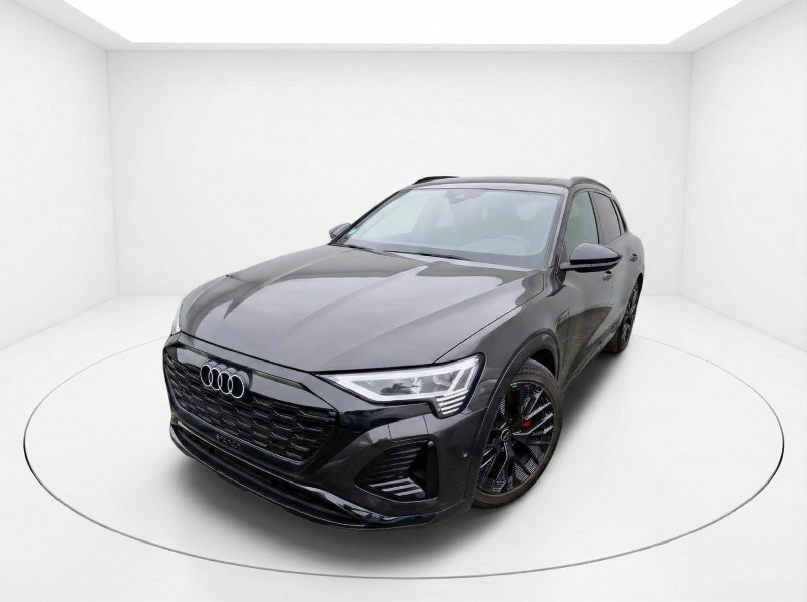 Audi Q8 e-tron 55 S-line quattro