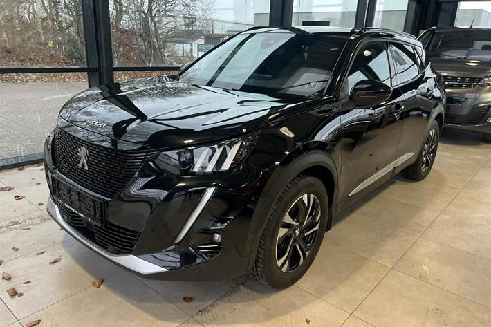 Sort Peugeot e-2008 fra 2022 set udefra