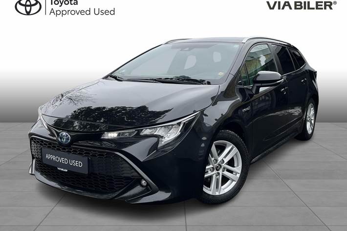Sort Toyota Corolla fra 2020 set udefra