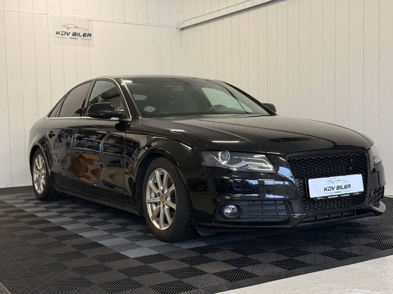 Audi A4 2,0 TFSi 180 S-line