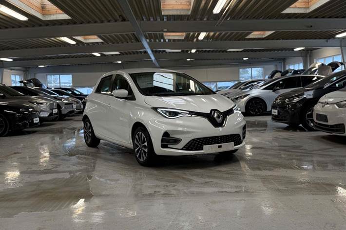 Hvid Renault Zoe fra 2021 set udefra