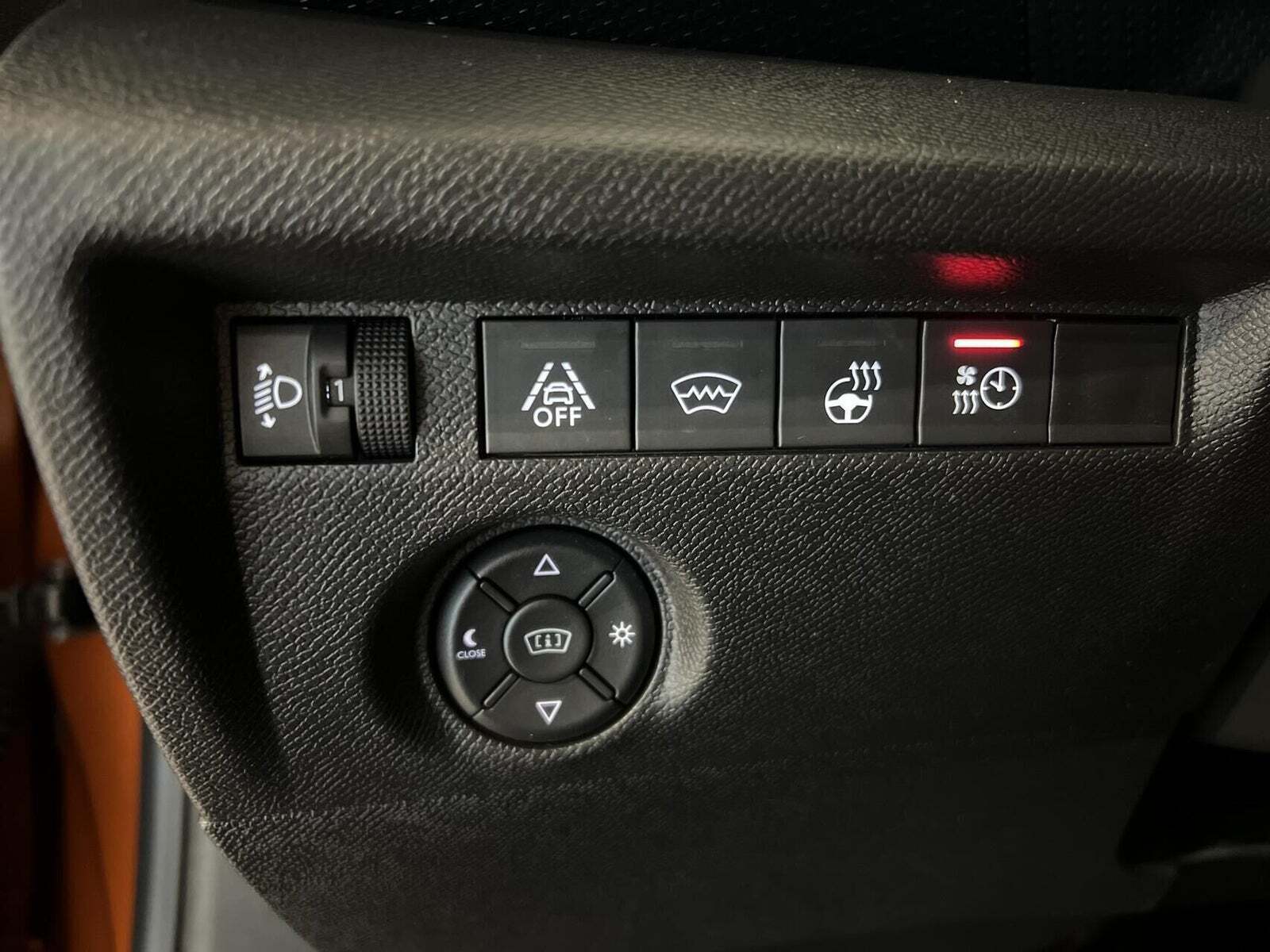 Orange Citroën ë-C4 fra 2021