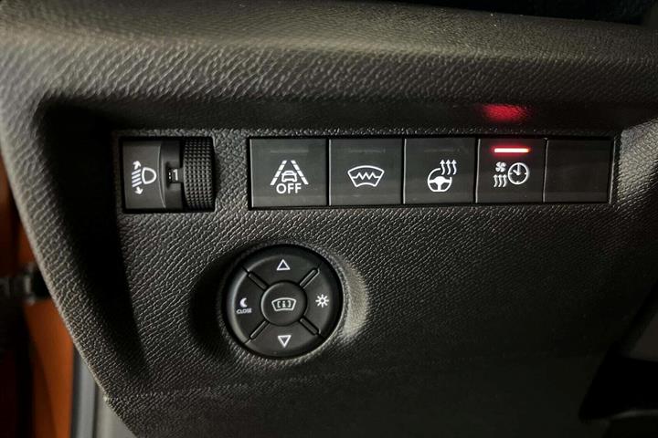 Orange Citroën ë-C4 fra 2021
