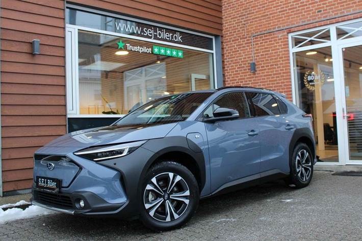 Blå Subaru Solterra fra 2024