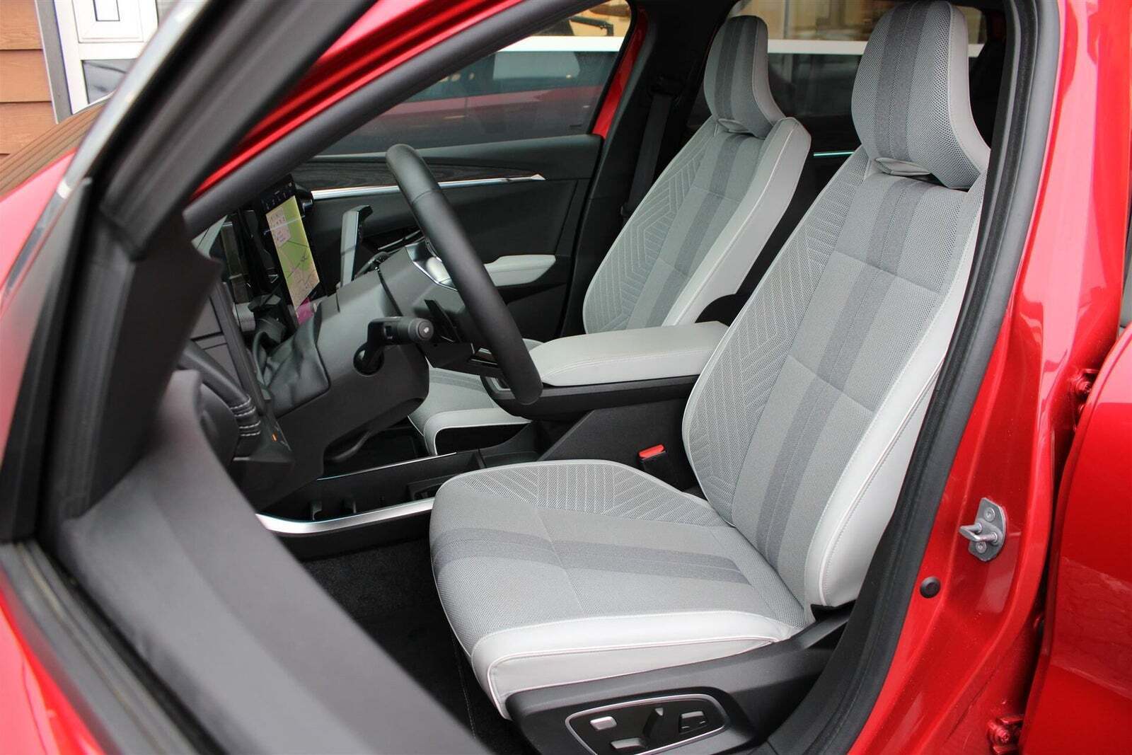 Renault Scenic E-Tech 87 Iconic