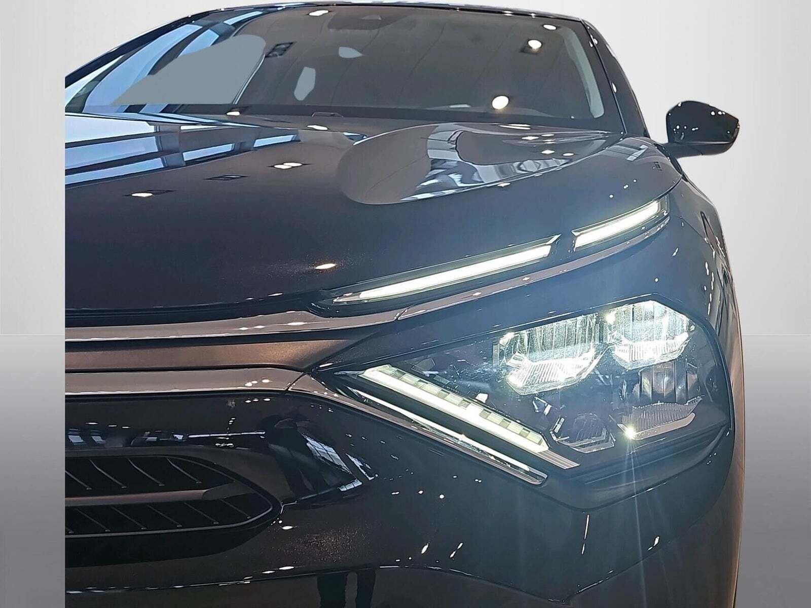 Sort Citroën ë-C4 fra 2024