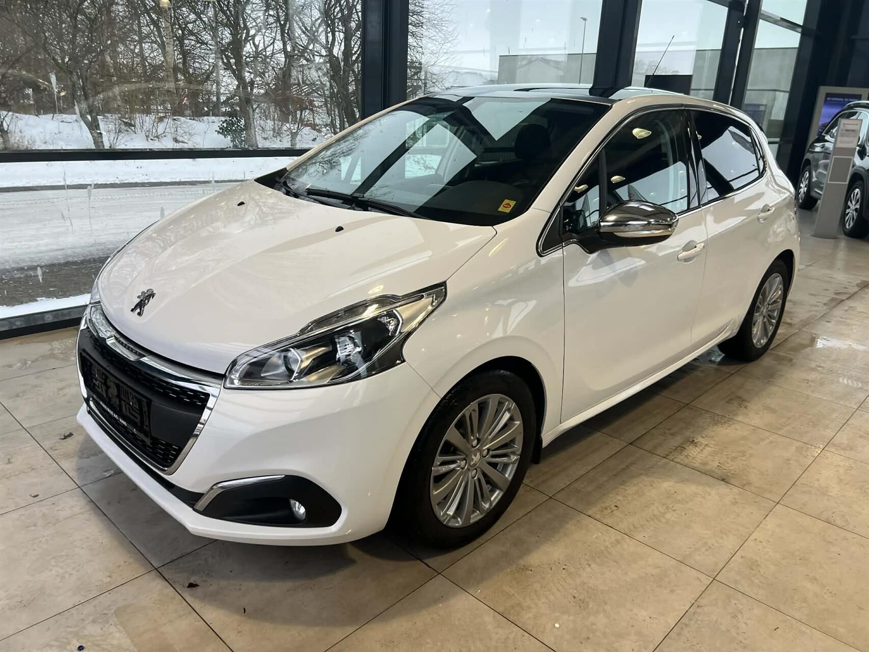 Peugeot 208 1,6 BlueHDi Edition Plus 100HK 5d